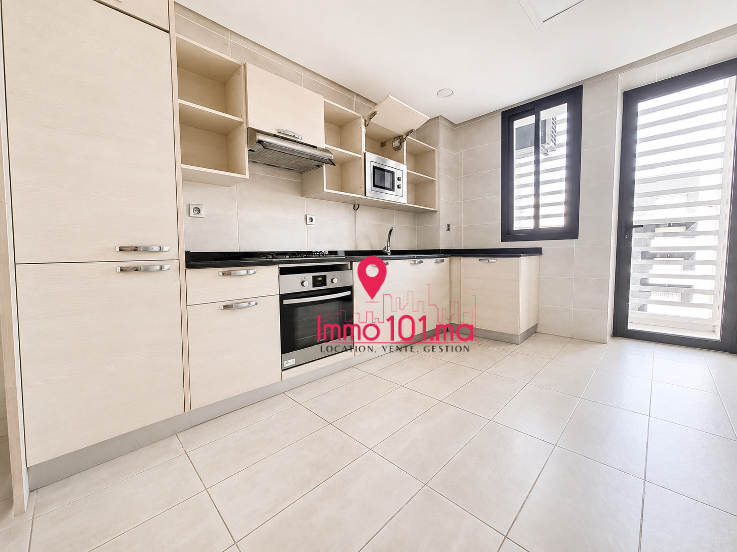 Location appartement à Hay Riad Prestigia AYLVV2502